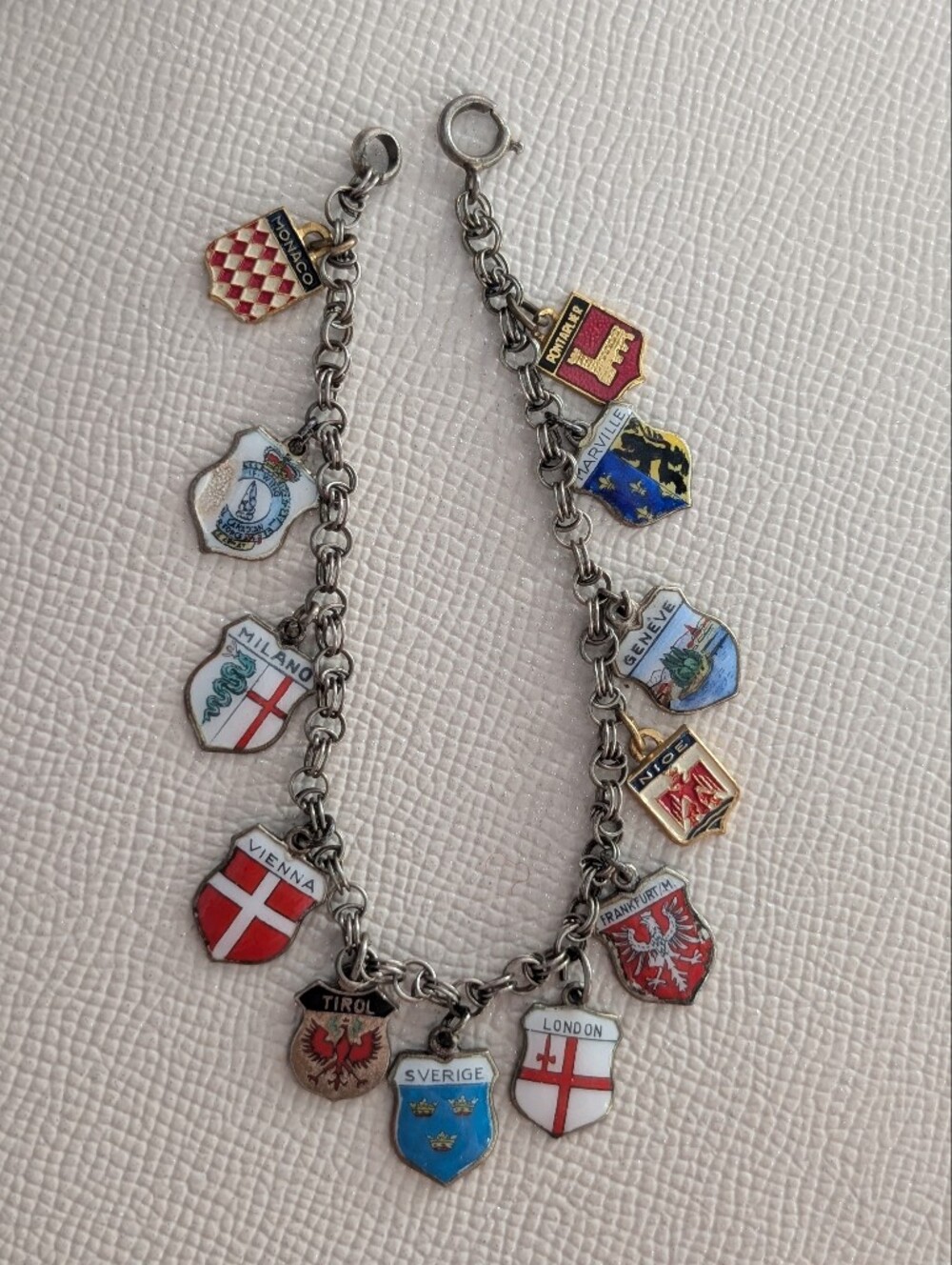Vintage REU 800 Silver Sterling Enamel City Shields 12 Charm Bracelet Jewelry